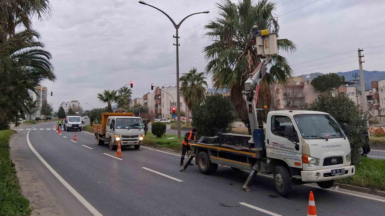 Efeler Belediyesi Umurlu Karayolu'nda Güvenlik Çalışmaları Yürütüyor