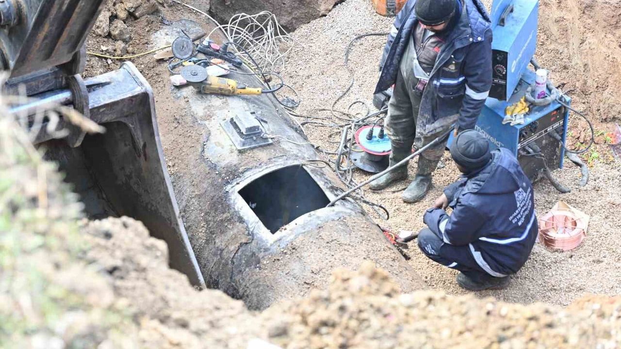 Eğirdir'den Gelen İçme Suyu Borusundaki Patlak Giderildi