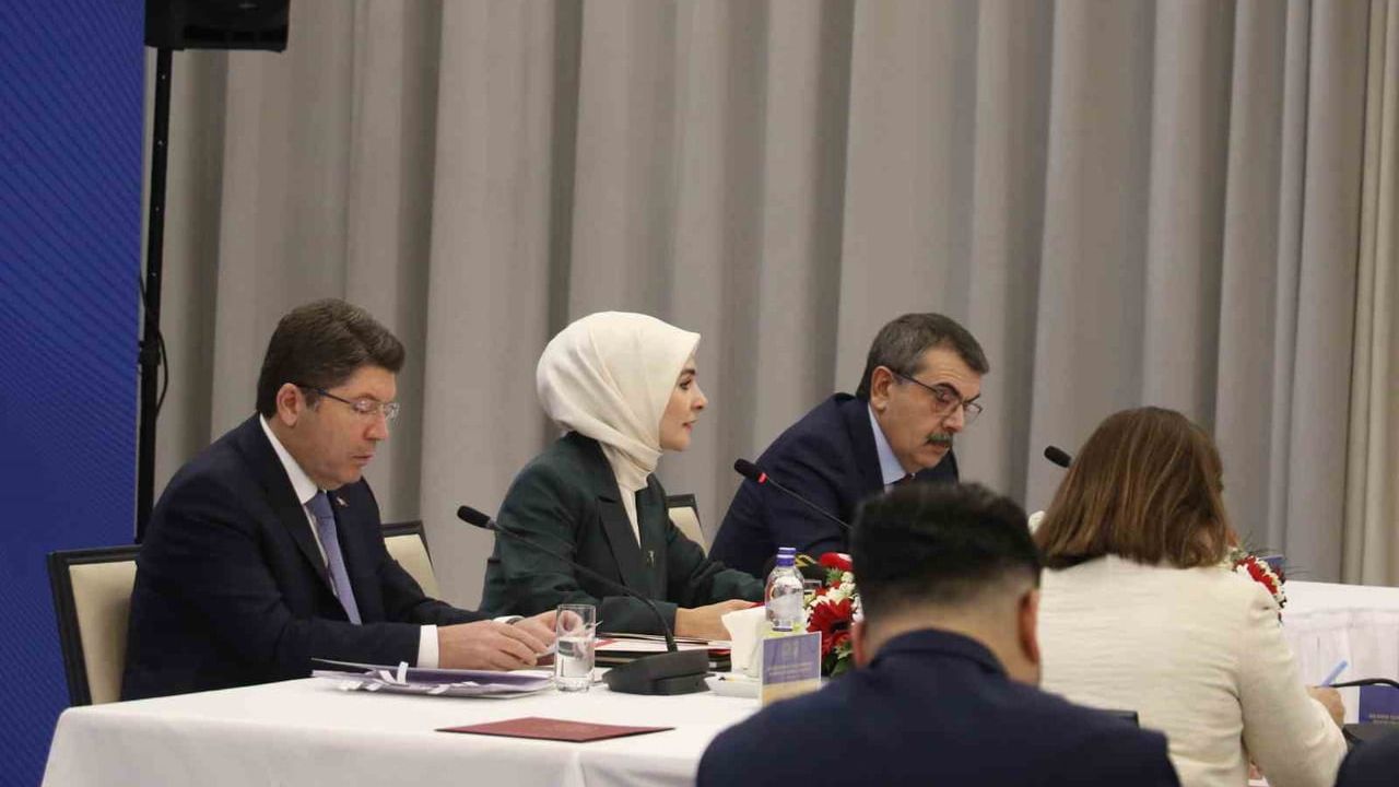 Eğitimde Merhamet ve Aile Vurgusu: Bakan Tekin'in Açıklamaları