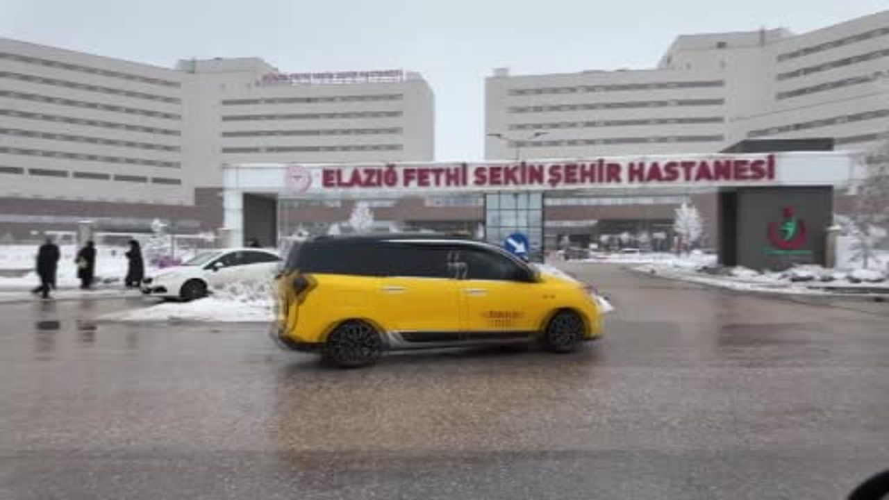 Elazığ'da Kalp Krizi Geçiren Hastaya 50 Dakika Kalp Masajı