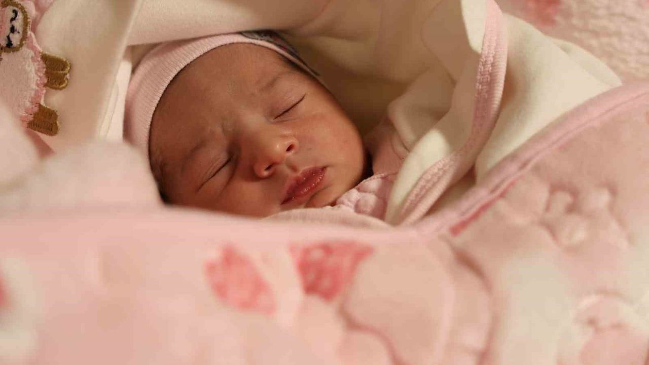 Elazığ'da Yeni Yıla Dört Bebekle Başlandı