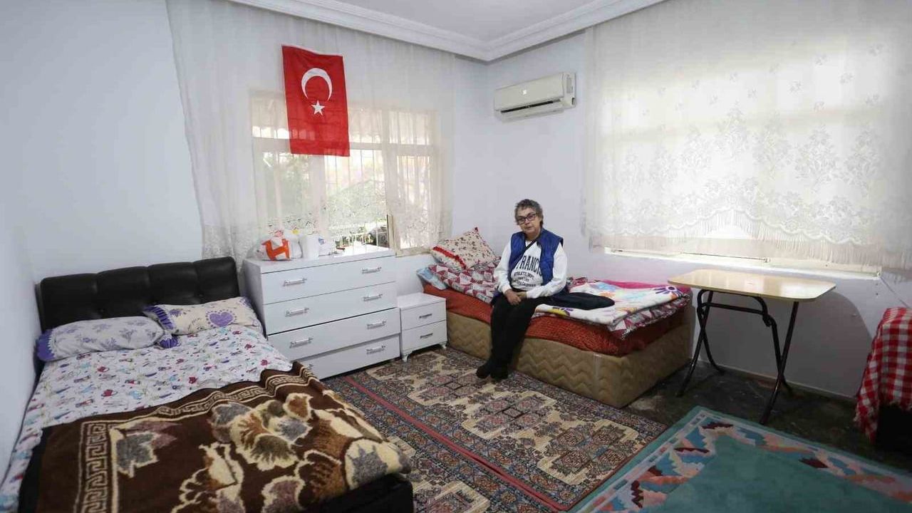 Elif Teyze'nin Evi Yenilendi