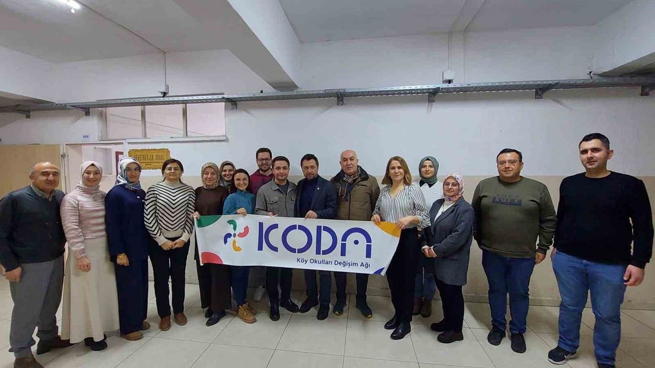 Emirdağ'da Çocuklarla Felsefe Eğitimi Başarıyla Gerçekleştirildi