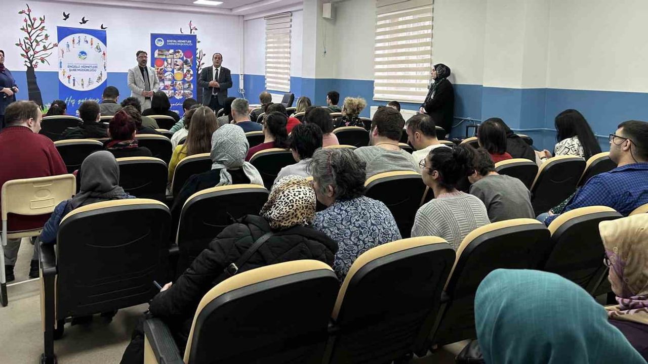 Engelsiz Hobi Atölyelerinde Karne Sevinci