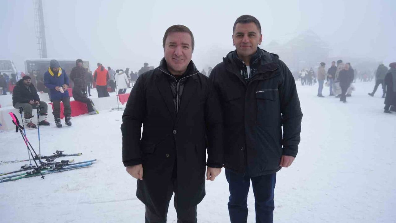 Ergan Kayak Merkezi Yarıyıl Tatilinde Dolup Taştı