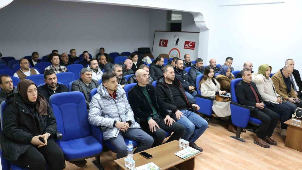 Erzincan'da Toplu Sera Bölgesi Üretime Hazırlanıyor