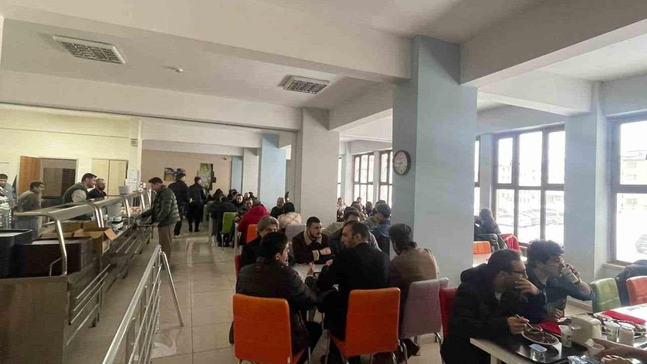 Erzurum'da Fen Lisesi Mezunları Buluştu