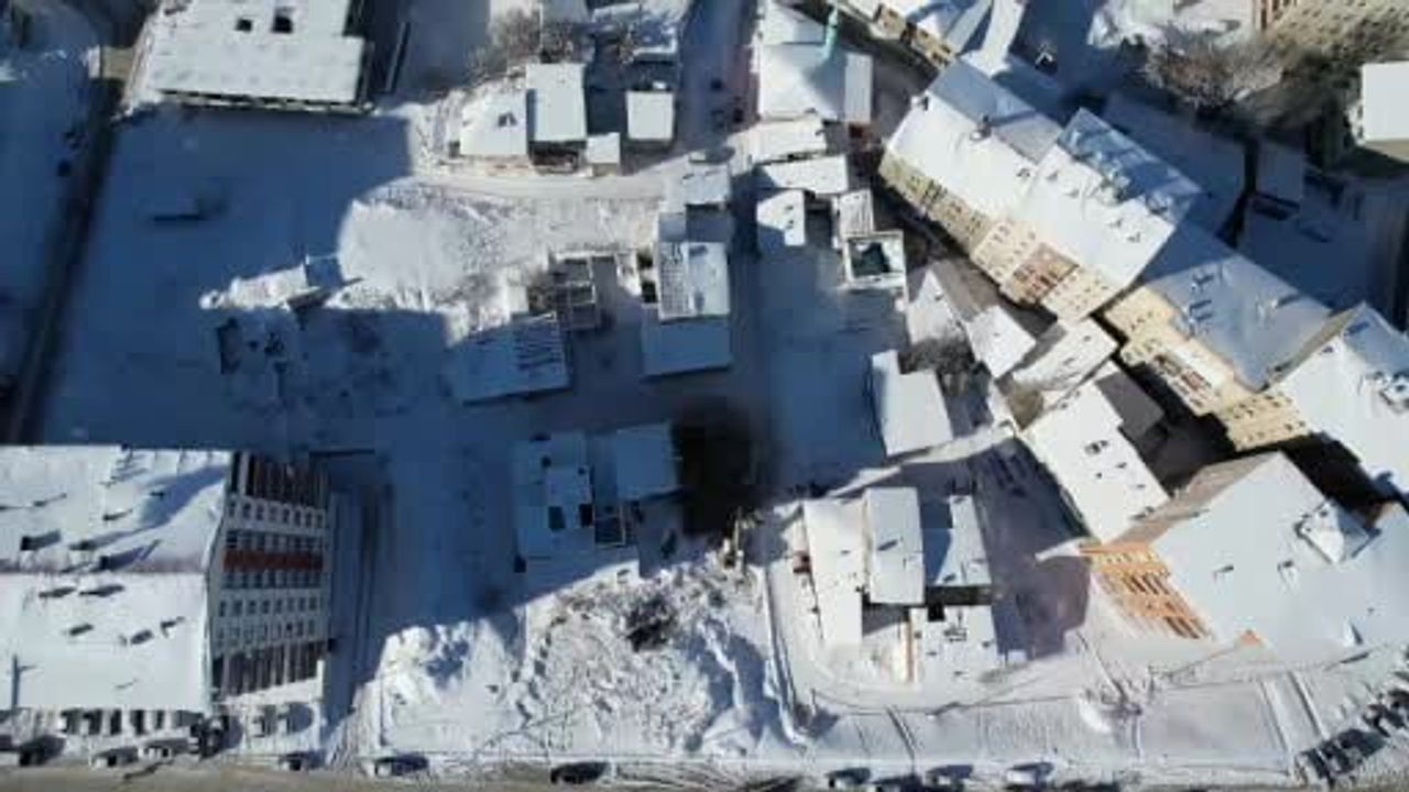 Erzurum'da Metruk Binalara Yıkım Uygulanıyor