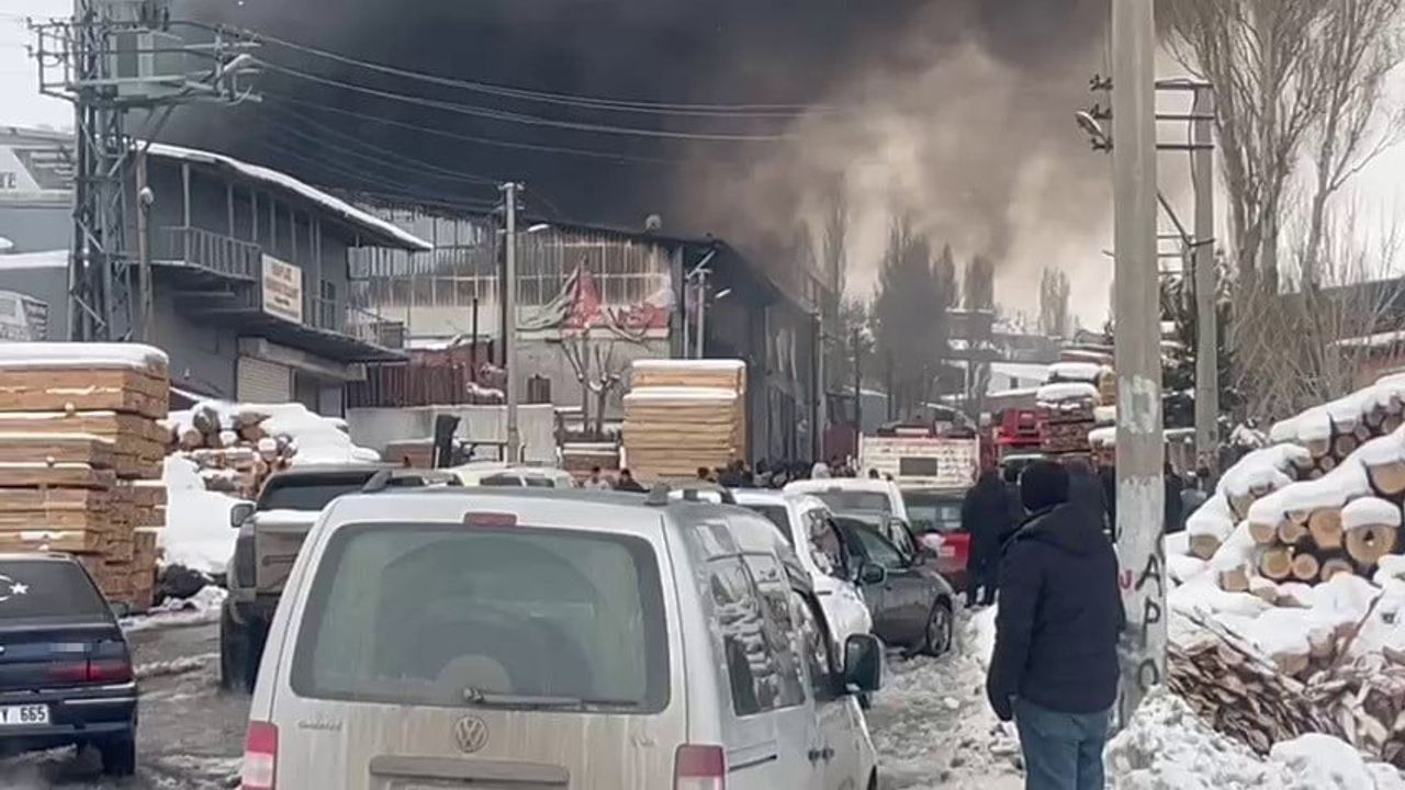 Erzurum'daki Kereste Fabrikasında Patlama: 5 Yaralı
