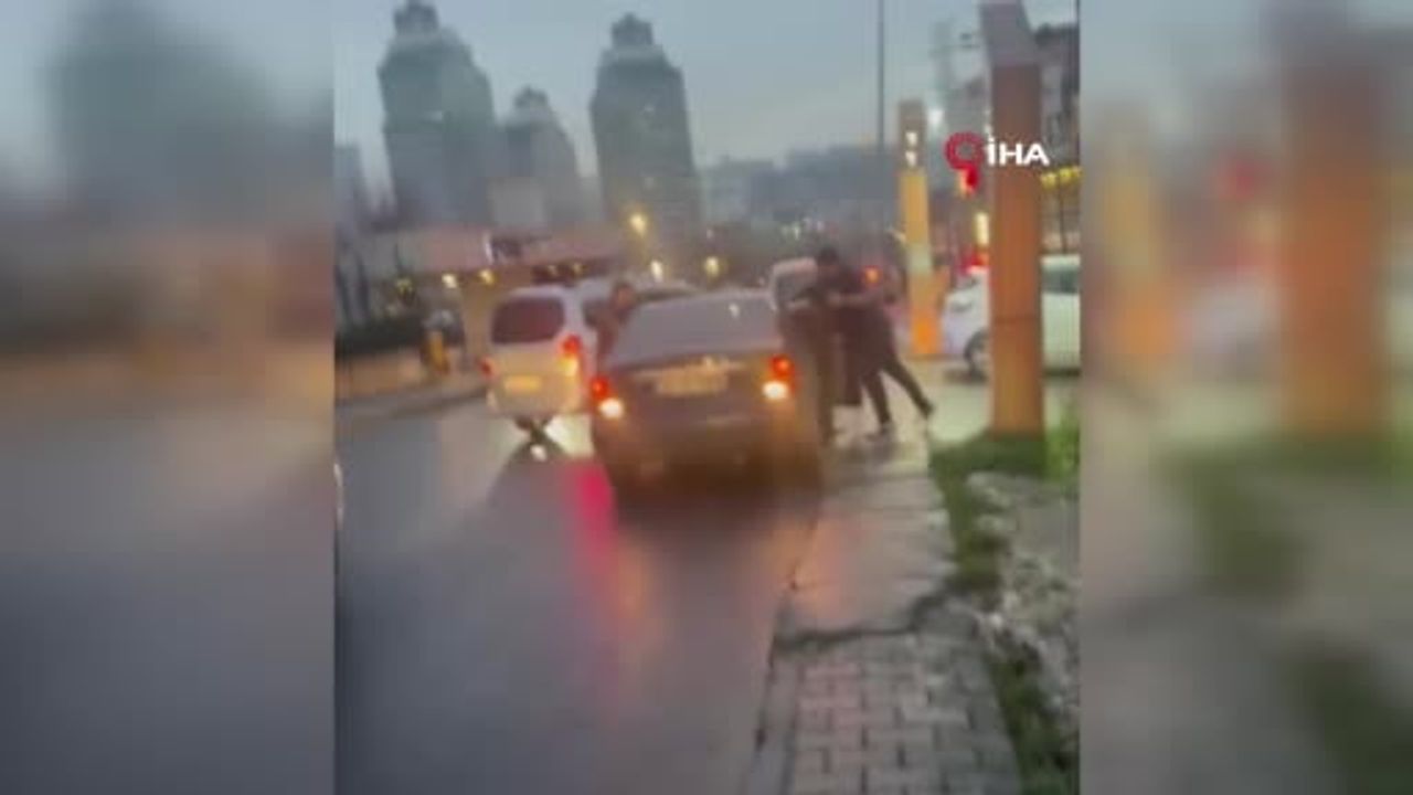 Esenyurt'ta Trafik Kavgasında Şiddet Olayı