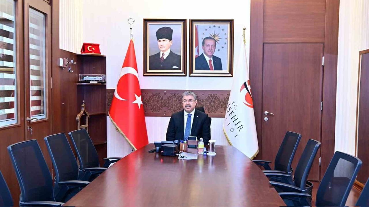 Eskişehir'de Düzensiz Göçle Mücadele Toplantısı Yapıldı