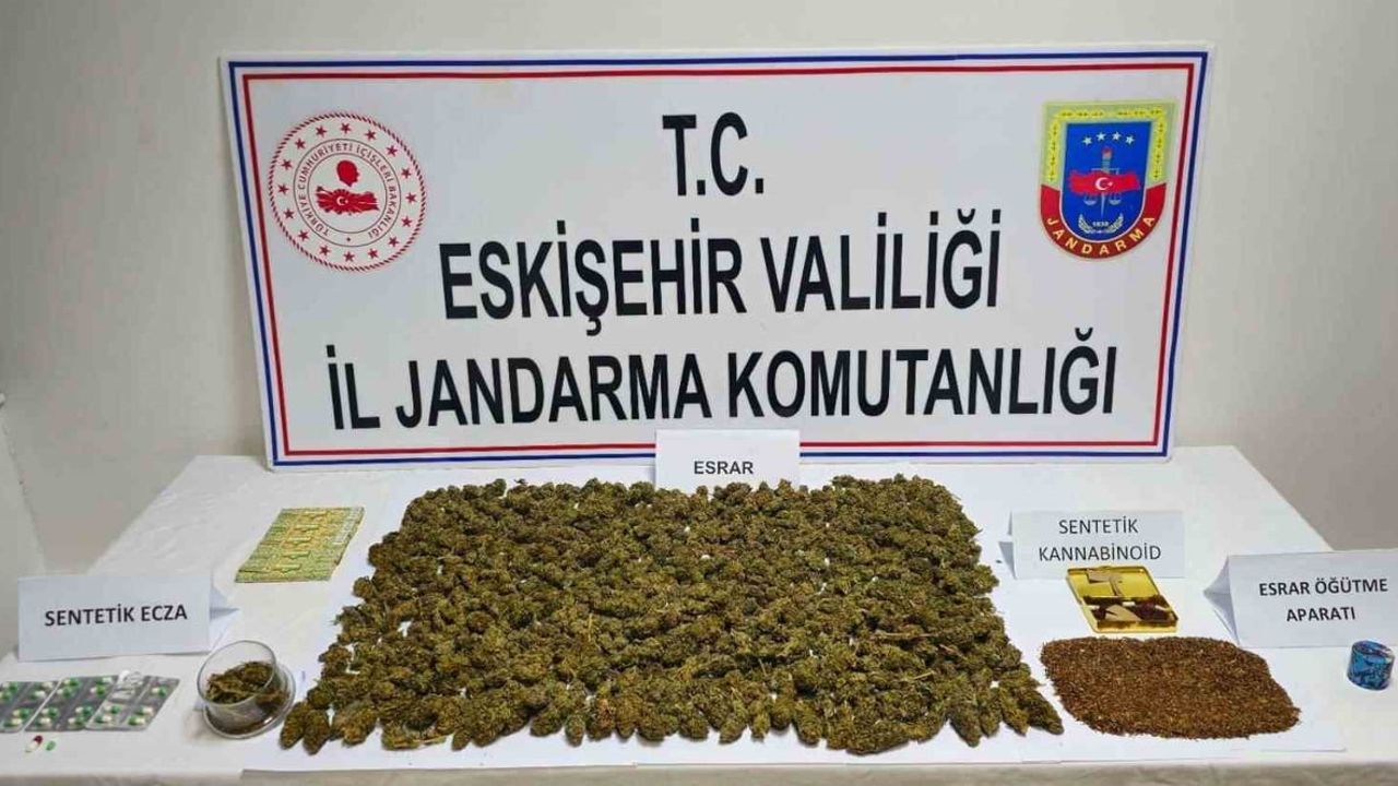 Eskişehir'de Jandarmadan Uyuşturucu Operasyonu: 1 Gözaltı