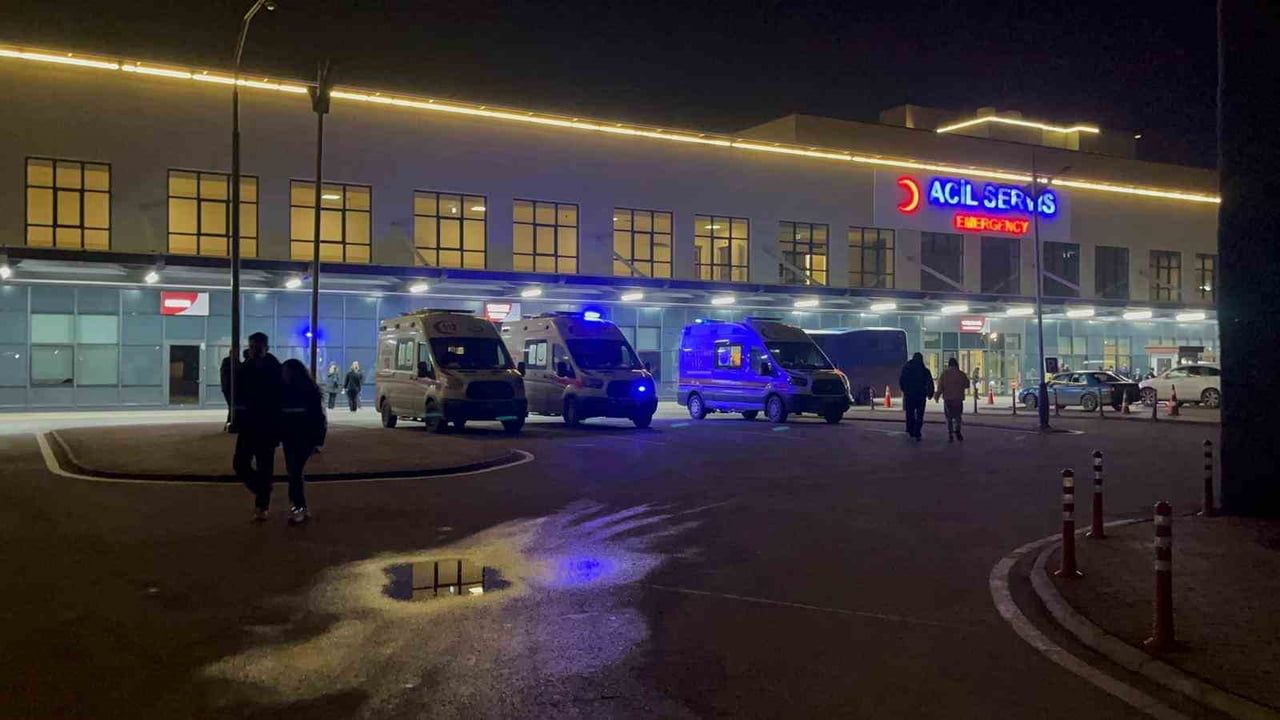 Eskişehir'de Okul Bahçesinde Kan Donduran Olay