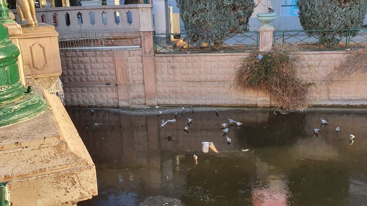 Eskişehir'deki Porsuk Çayı Dondu