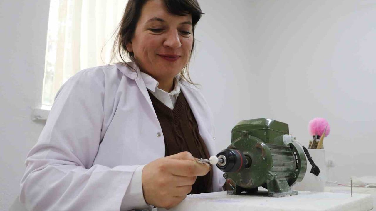 Eskişehir'in Beyaz Altını: Lületaşı Sanatı ve Kadın İstihdamı