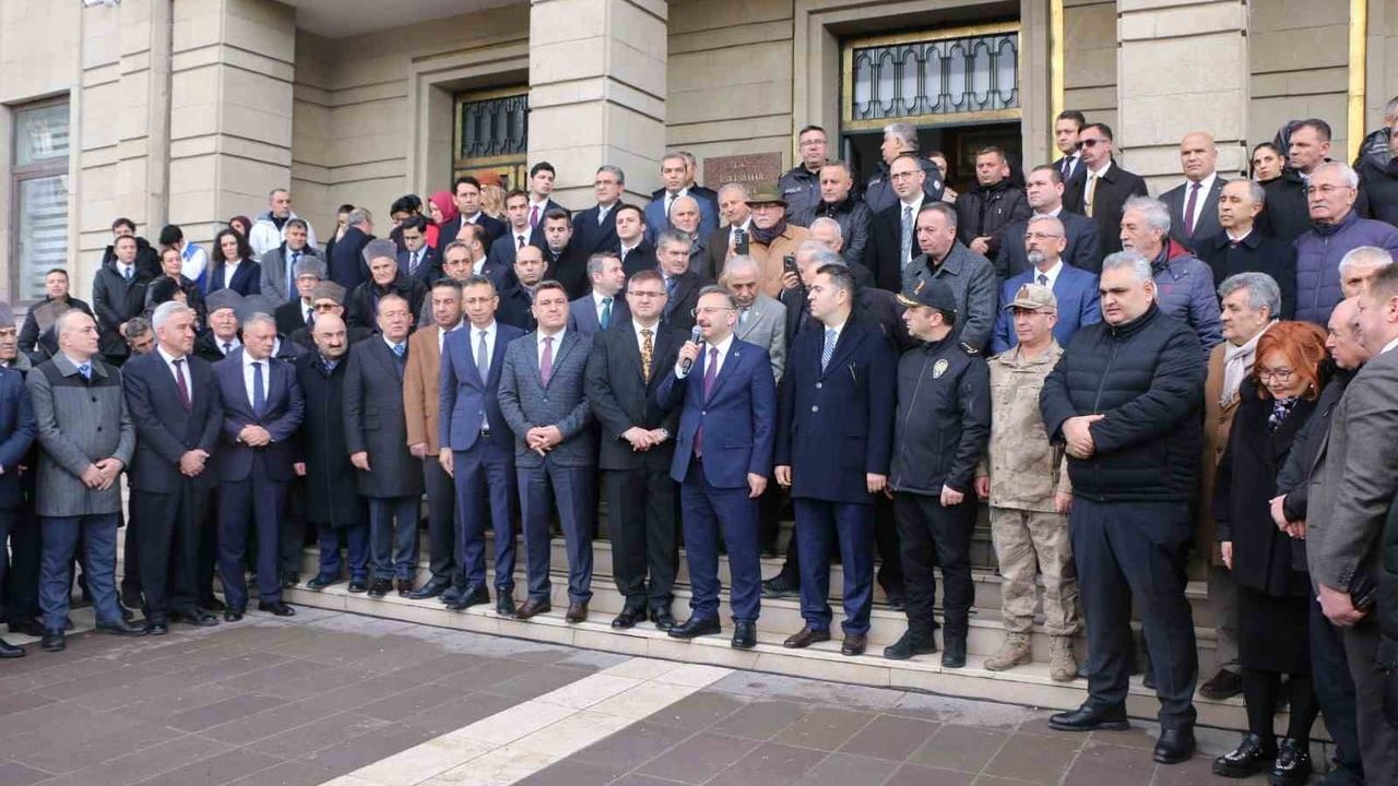 Eskişehir Valisi Hüseyin Aksoy Görevine Veda Etti