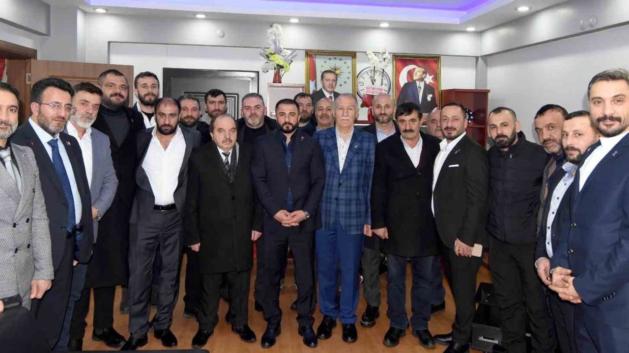 ESOB'dan Emre Akdoğan'a Tebrik Ziyareti