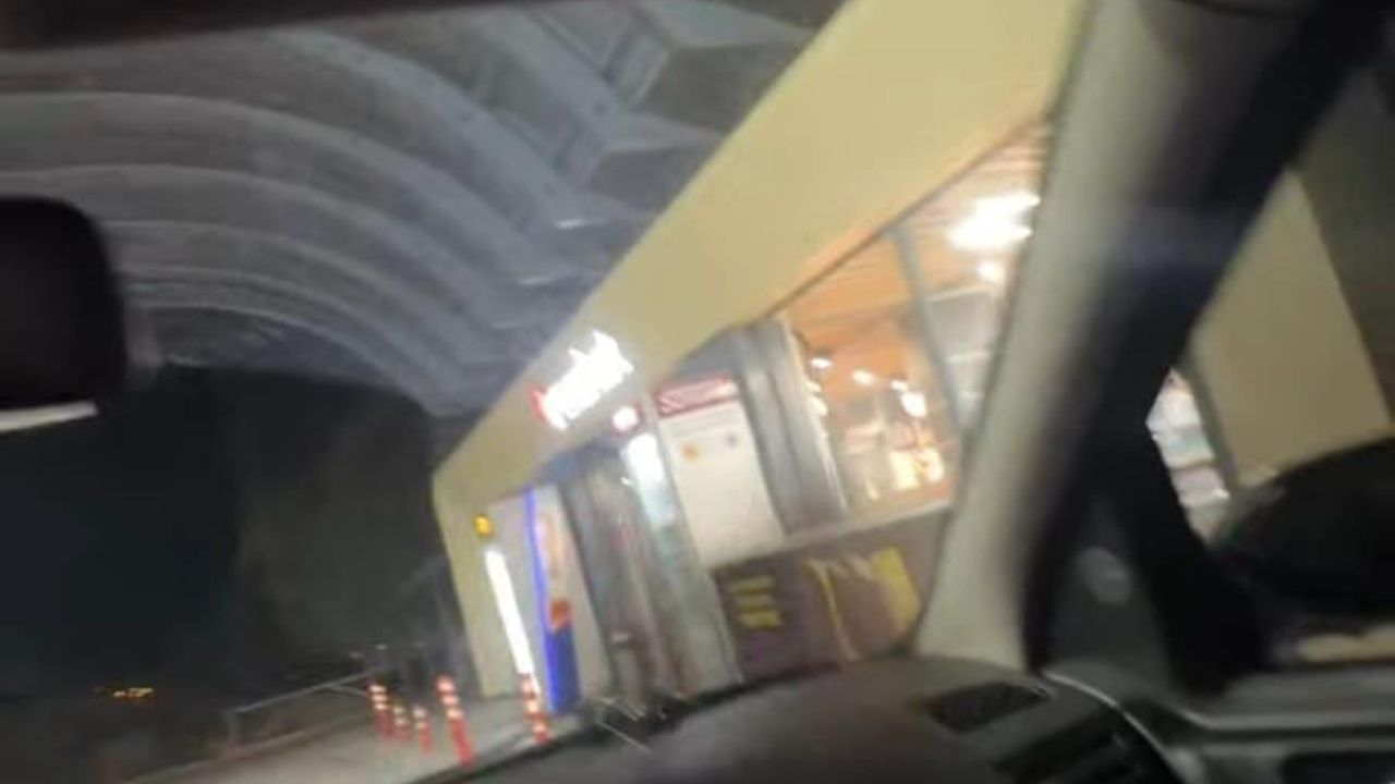 Ezine'de Polise Hakaret Eden Şüpheli Serbest Bırakıldı