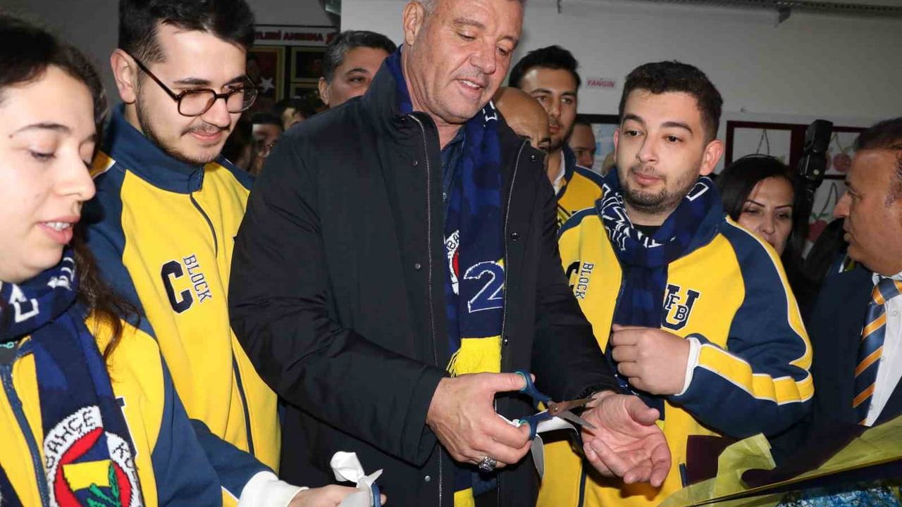 Fenerbahçe Başkanı Saran Alanya'da Kütüphane Açılışına Katıldı