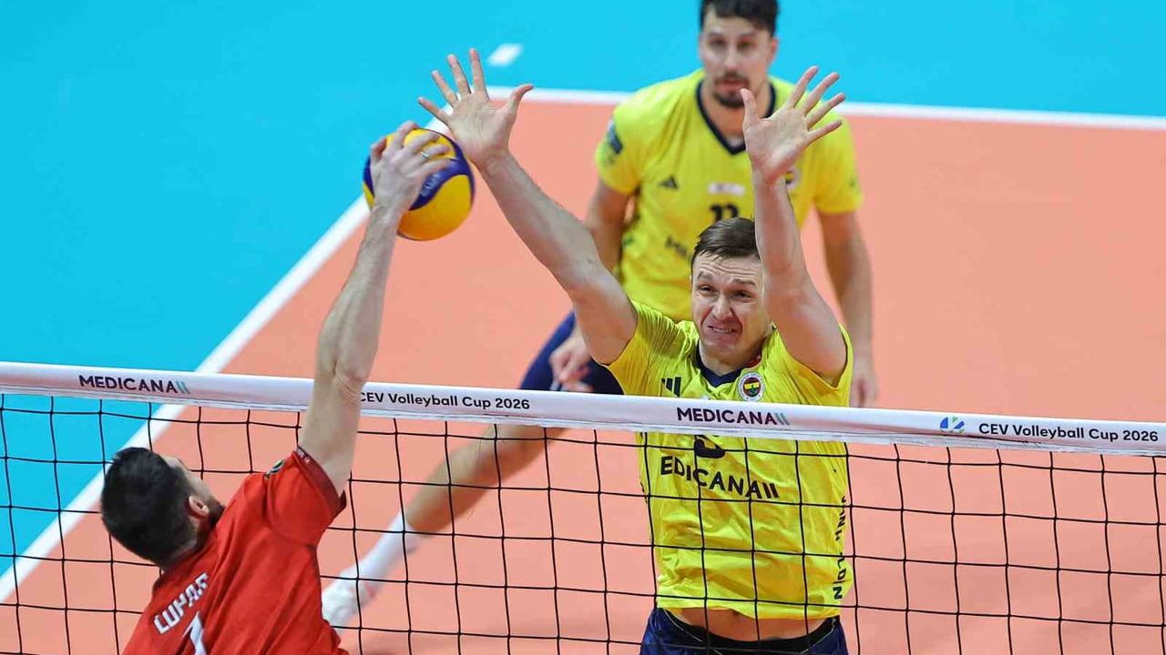 Fenerbahçe Erkek Voleybol Takımı CEV Kupası'nda 8'li Finaller Turu'na Yükseldi