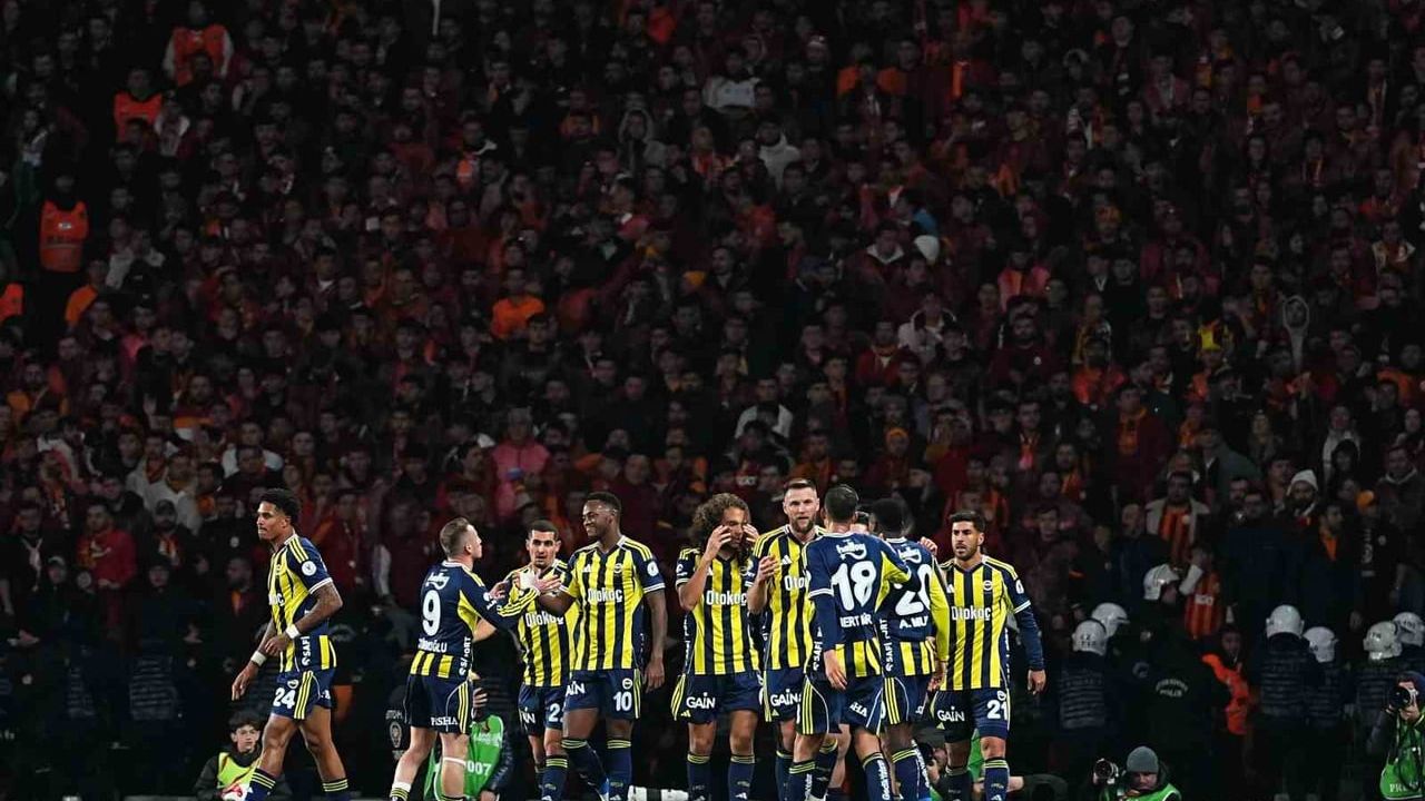 Fenerbahçe, Galatasaray'ı 4 Maç Aradan Sonra Yenmeyi Başardı