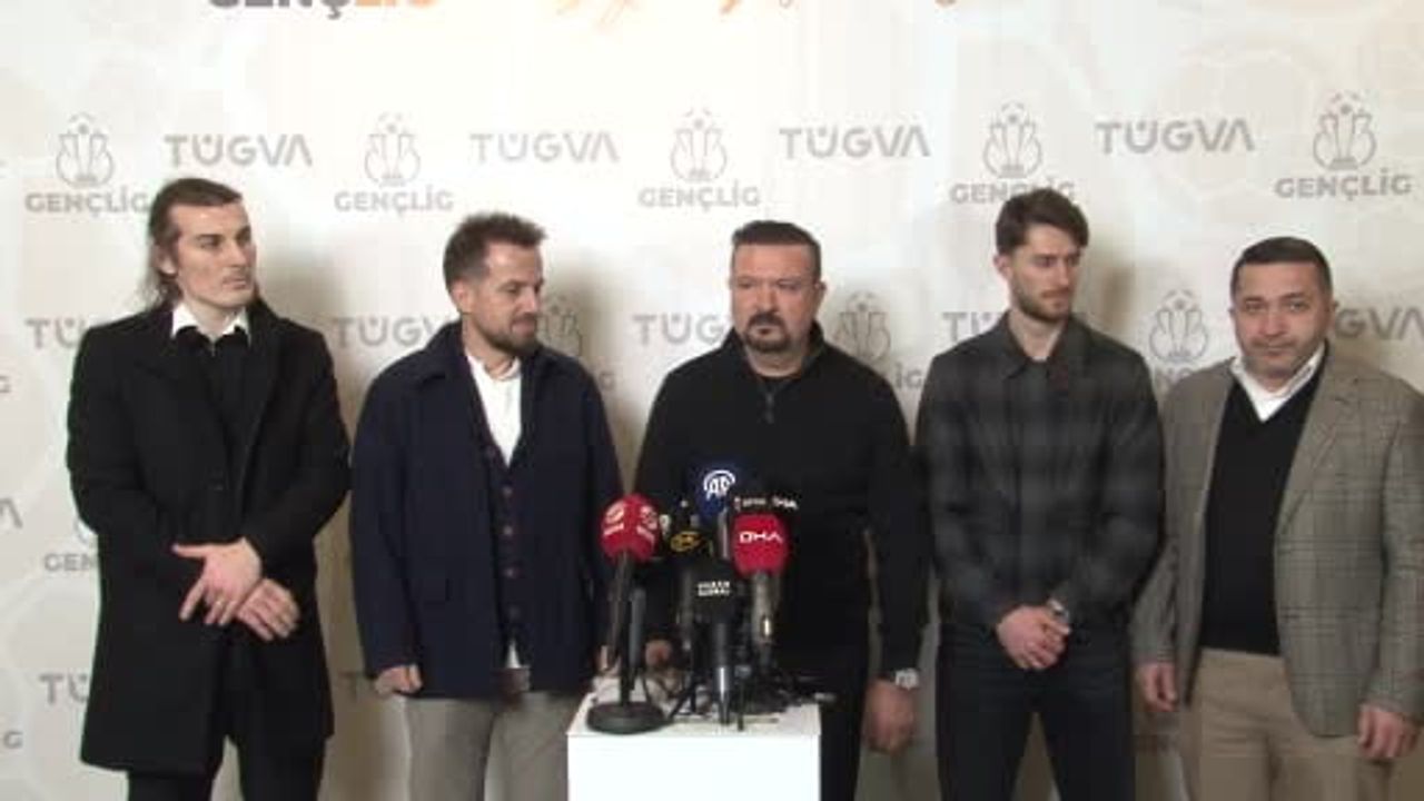 Fenerbahçe Gençlere Destek Veriyor