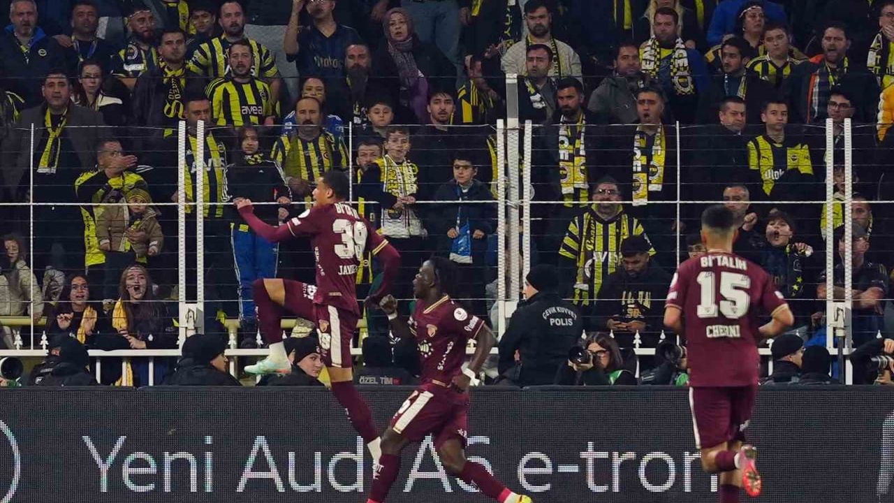 Fenerbahçe ve Göztepe Arasında Eşitlik: 1-1