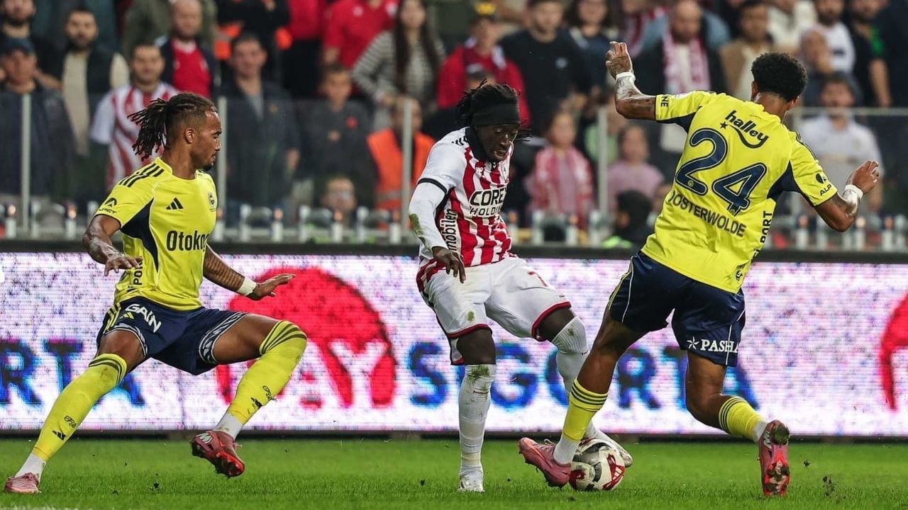 Fenerbahçe ve Samsunspor Süper Kupa Yarı Finalinde Karşılaşıyor