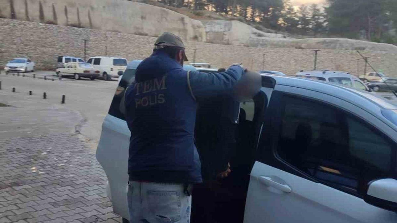 FETÖ Üyeleri Muğla'da Yakalandı