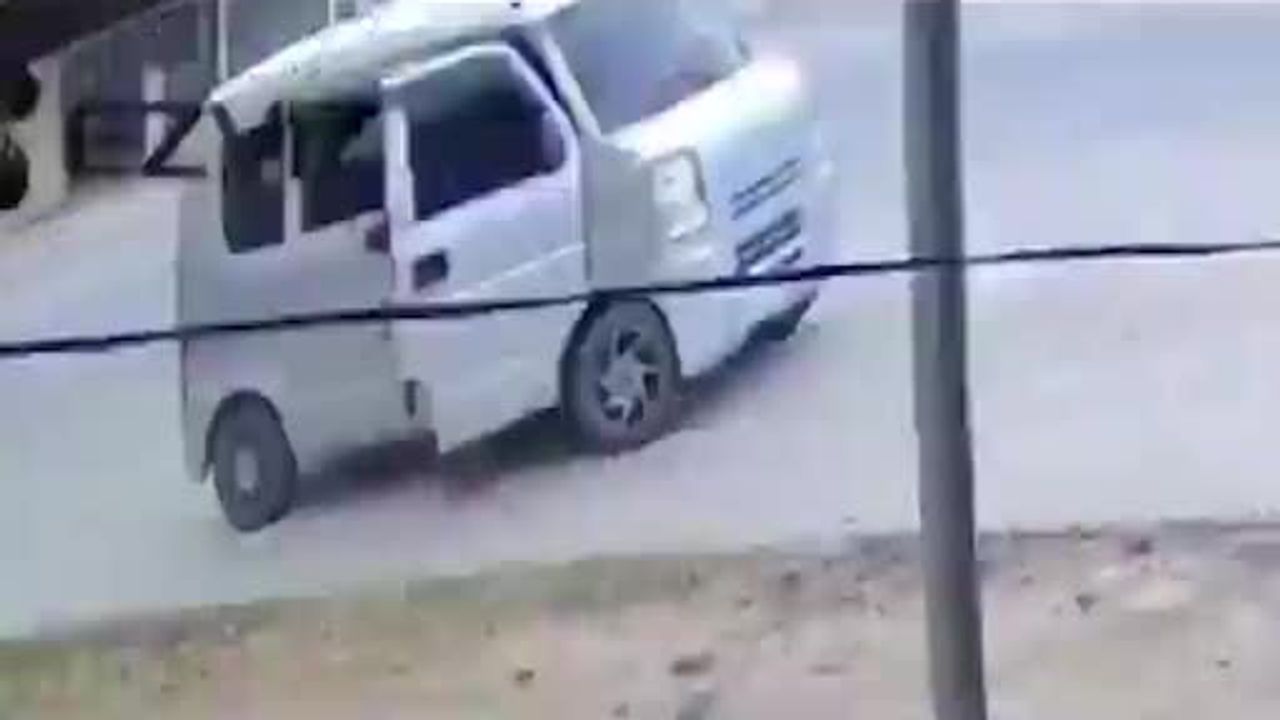 Filipinler'de Belediye Başkanına Roketli Saldırı