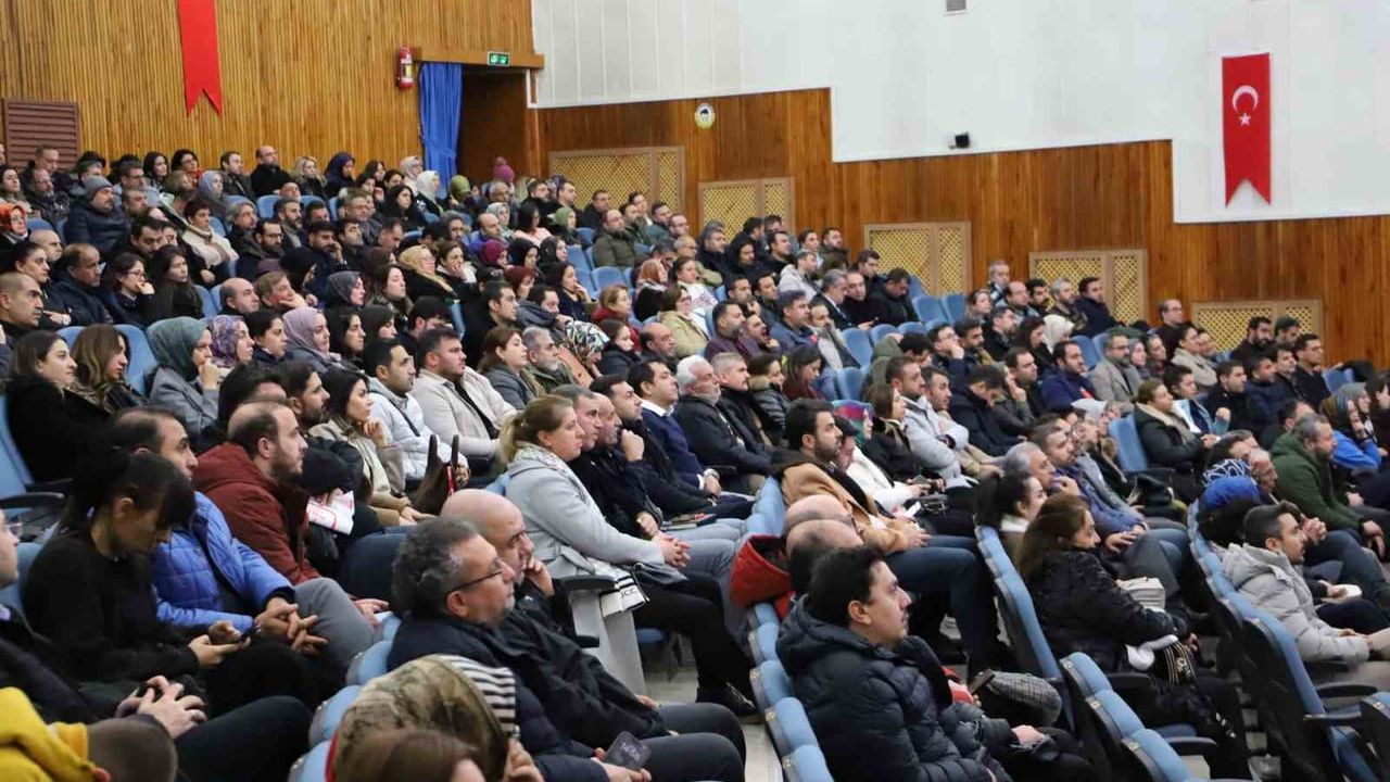 Fırat Üniversitesi'nde Akademik Toplantı