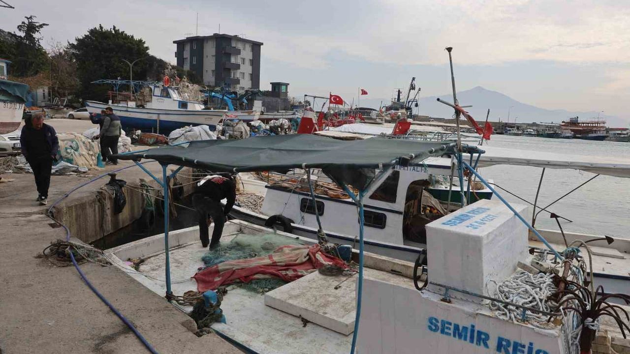 Fırtına Uyarısı: Amatör Balıkçılara Denizden Uzak Durun