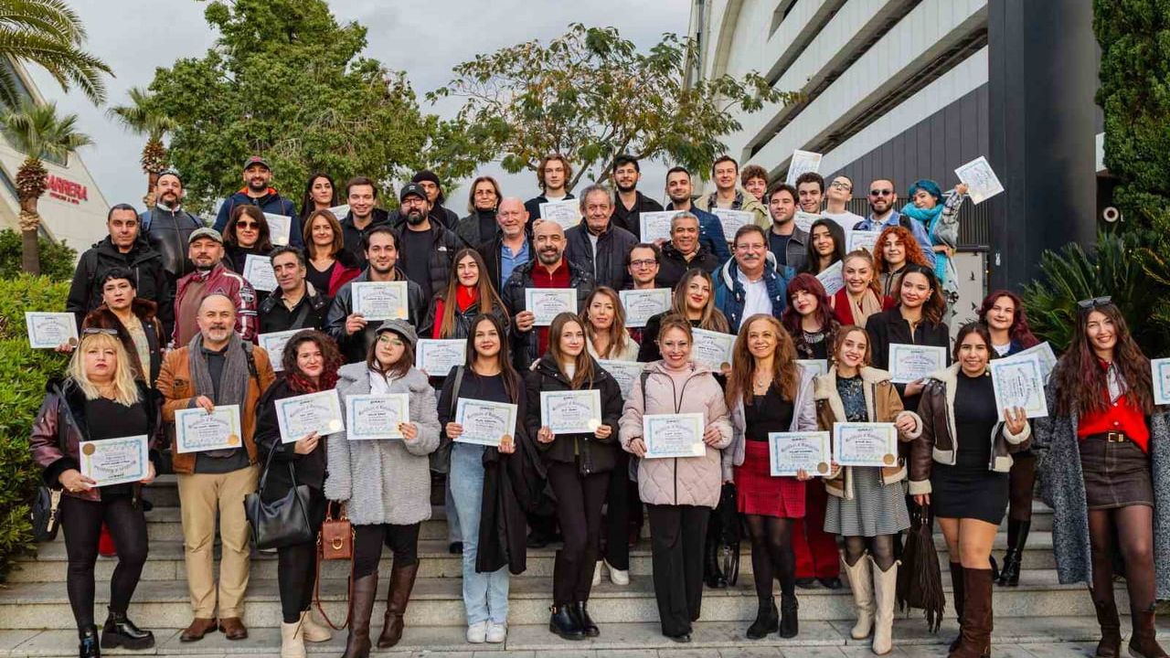 Folkart Academy İlk Mezunlarını Verdi