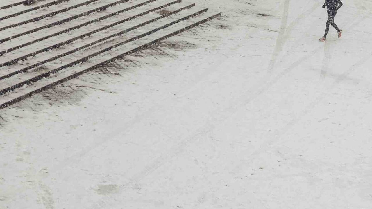 Fransa ve Bosna Hersek'te Kar Fırtınası: 6 Can Kaybı