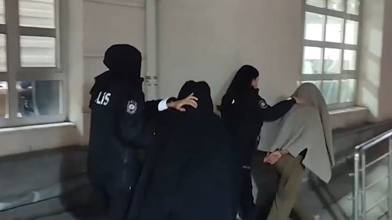 Fuhuş Pazarlığı Sonrası Hırsızlık Olayında İki Kadın Yakalandı