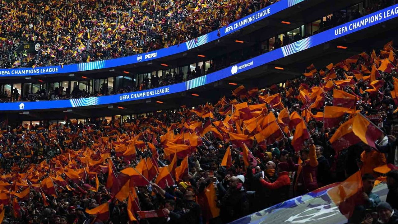 Galatasaray'da İki Önemli Değişiklik