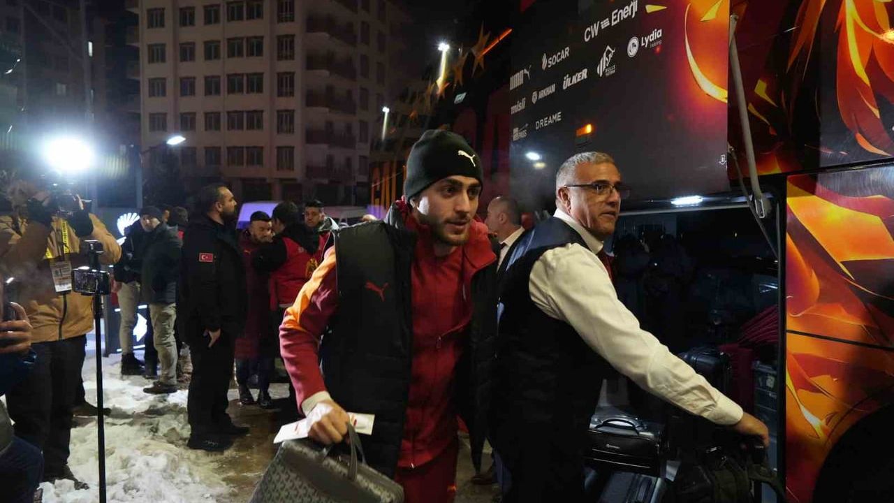 Galatasaray, Gaziantep'te Süper Kupa Hazırlıklarını Tamamladı
