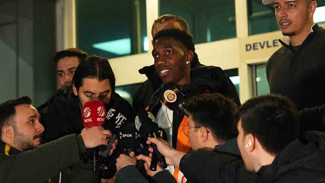 Galatasaray’ın Yeni Transferi Yaser Asprilla İstanbul’a Ulaştı