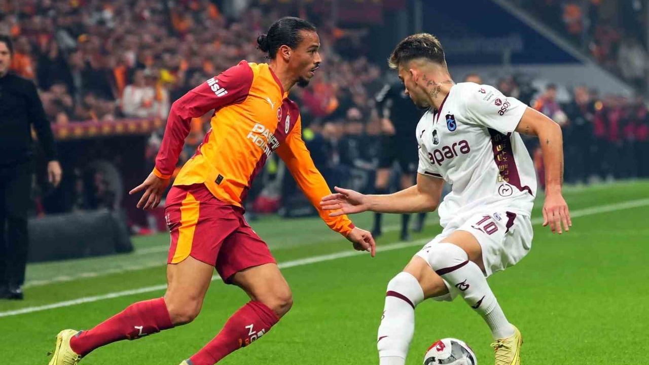 Galatasaray ve Trabzonspor Süper Kupa Yarı Finalinde Karşı Karşıya