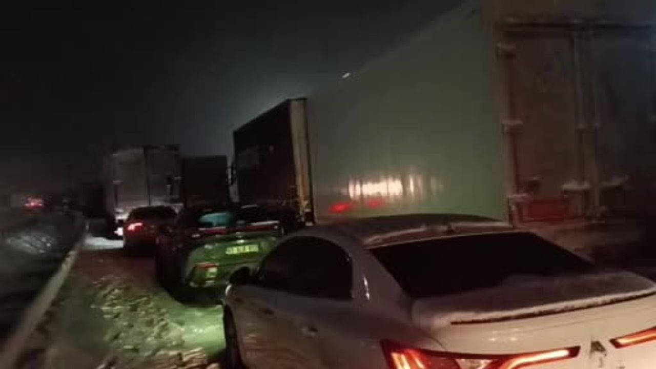 Gaziantep-Kahramanmaraş Karayolunda Kar Fırtınası