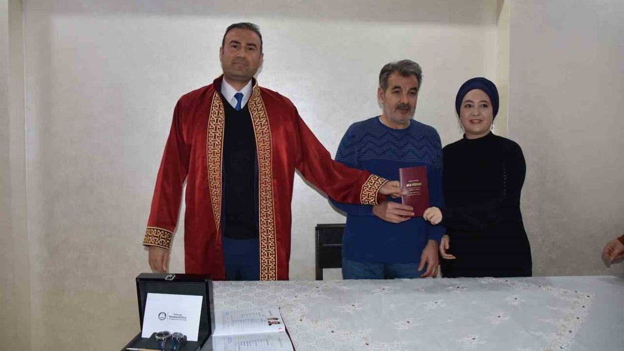 Gaziantep'te Kar Yağışı Nikaha Engel Olmadı