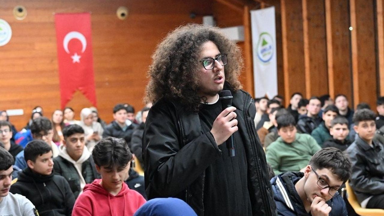 Gaziosmanpaşa Belediyesi'nden Gençlere Motivasyon Dolu Kamp Programı