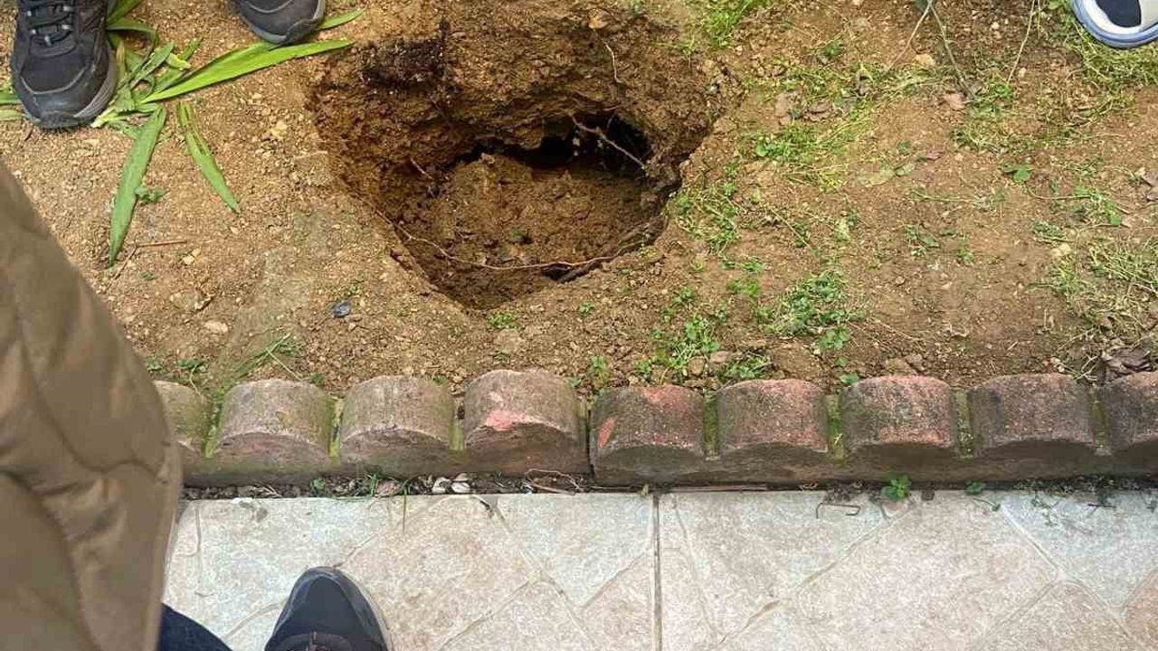 Gebze'de 5 Katlı Apartmanda Çökme: 6 Hane Tahliye Edildi