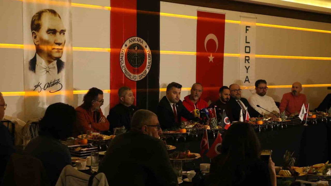 Gençlerbirliği'nde Onyekuru'nun Durumu Netleşti