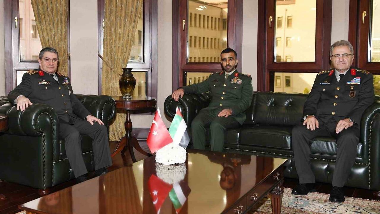 Genelkurmay Başkanı Bayraktaroğlu, BAE Kara Kuvvetleri Komutanı Al Hallami’yi Ağırladı