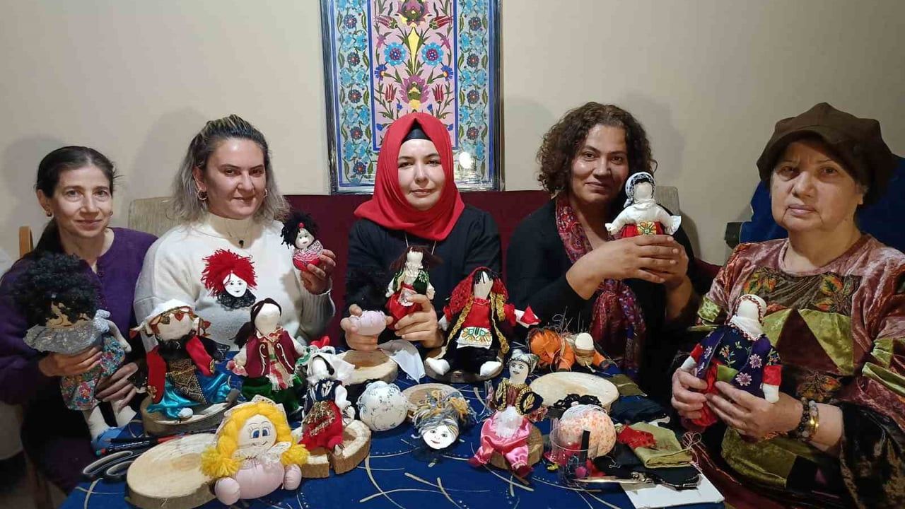 Geri Dönüşümden Sanata: Edirne'nin Bez Bebekleri