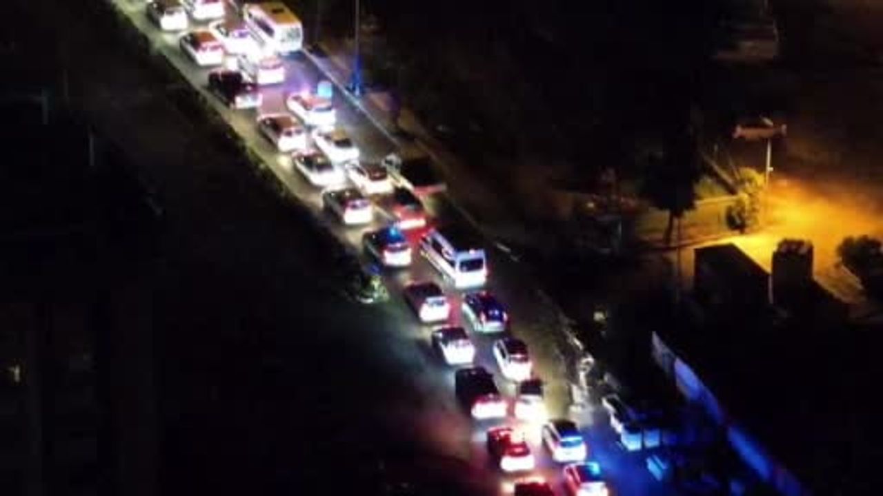 Göçmen Kaçakçılığına Büyük Darbe: 22 Adrese Eş Zamanlı Operasyon