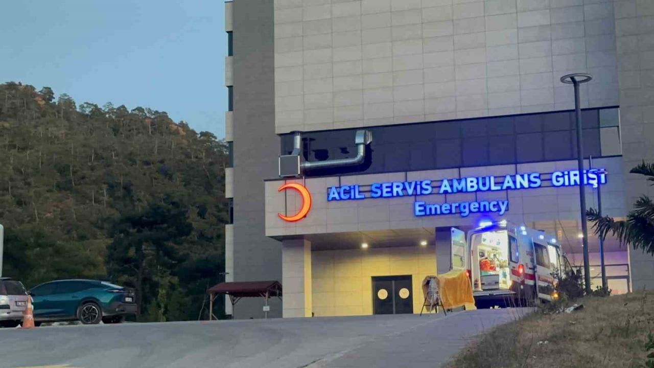 Gökova'da Tekne Faciası: 1 Kayıp, 4 Yaralı