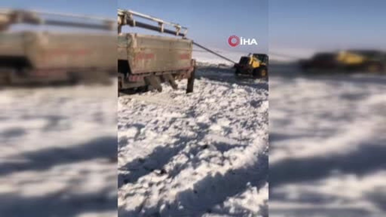 Göle'de İçme Suyu Sorunu: Loder Vinçle Kurtarıldı