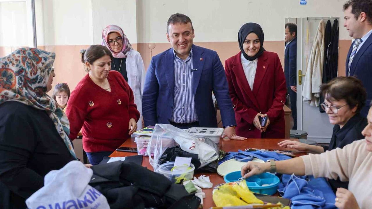 Gölpazarı Halk Eğitim Merkezi'nde Vali Sözer'in Ziyareti